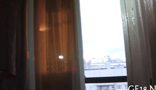 Свингер пати , парень отдал свою девушку своему другу и наблюдал за процессом