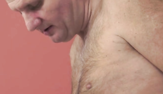 Взрослый мужчина выебал молодую латвийку