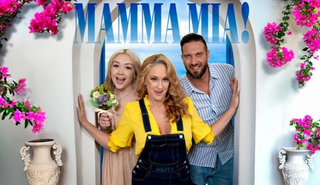 Свадебная оргия мачеха и отчим трахаются